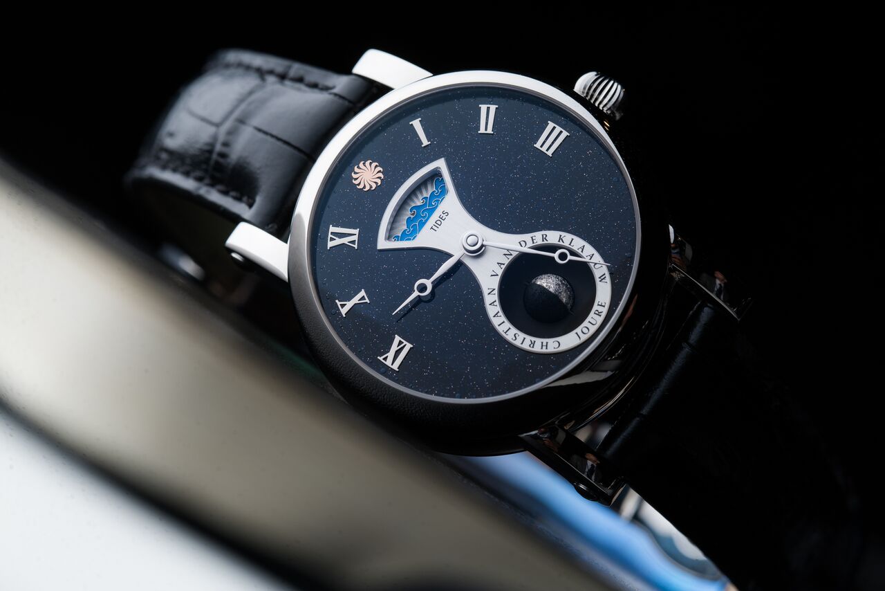 Christiaan van der Klaauw Real Moon Tides Black Aventurine